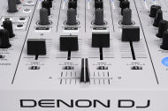 Denon DJ SC LIVE 4 WHITE BIAŁY KONTROLER DJ - 9
