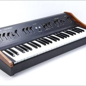 Jak powstały syntezatory i keyboardy? Historia instrumentów nowej generacji.
